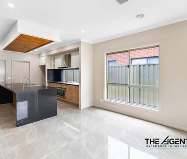 Spacious Family Living in Donnybrook's Thriving Community - Photo 2