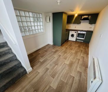 Highcroft Road - Photo 6