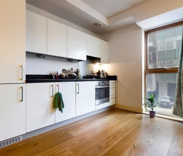 Studio to rent - Photo 4