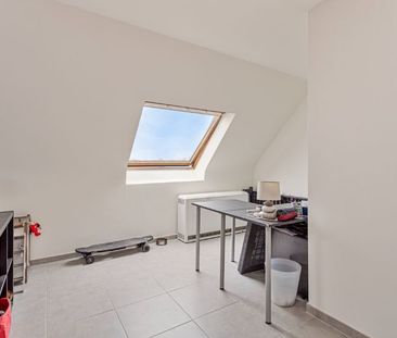 2 slaapkamer dakappartement te huur - Photo 2