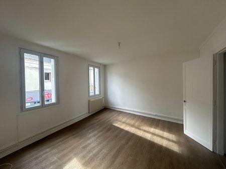 Location Appartement 3 pièces 54m² - Photo 3