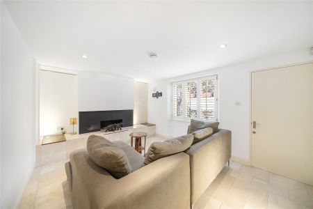 Pelham Street, London, SW7 flat to rent - Photo 3