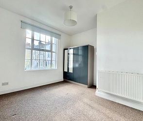 Adelaide Gardens, Ramsgate, CT11 9HH, Kent - Photo 1