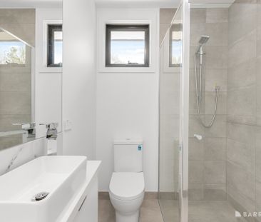 Brand new townhouse close to EVERYTHING! - Photo 5