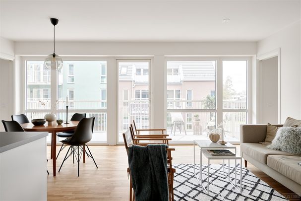 Hagadalsvägen 38 - Photo 1