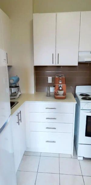 240 Wellesley Street Residences — Junior 1 Bedroom - Photo 1