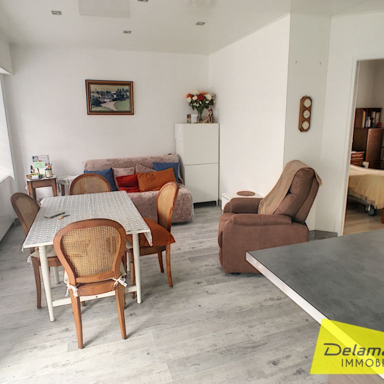 Location Appartement 2 pièces 39m² LA HAYE PESNEL 50320 - Photo 1