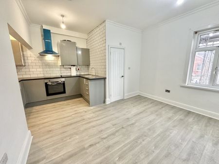 Hartlepool Road, Coventry - - Photo 2