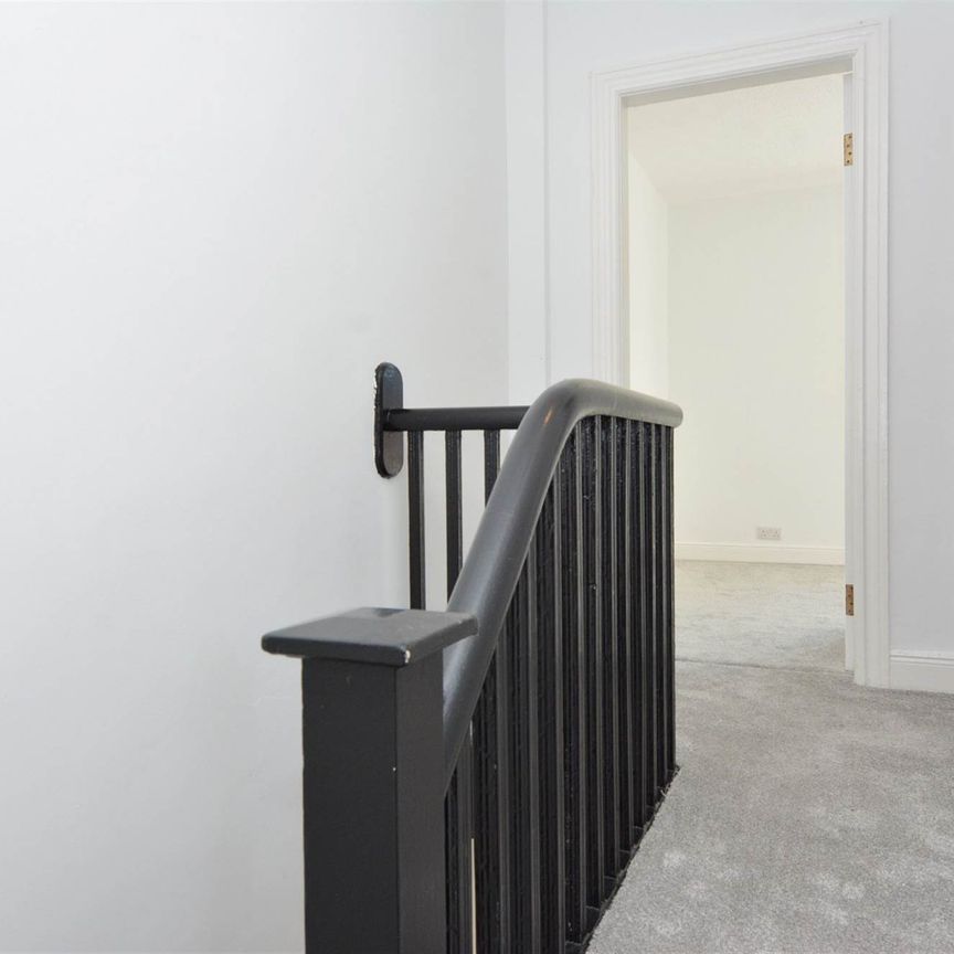 142 Greenville Road, off Grand Parade, BELFAST, BT5 5JY - Photo 1