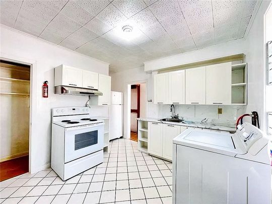 For Lease - 51 Bell Street Unit# 2, West Centre Town, Ontario - Photo 1