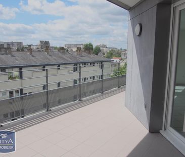 Location Appartement 4 pièces 78m² ANGERS 49100 - Photo 4