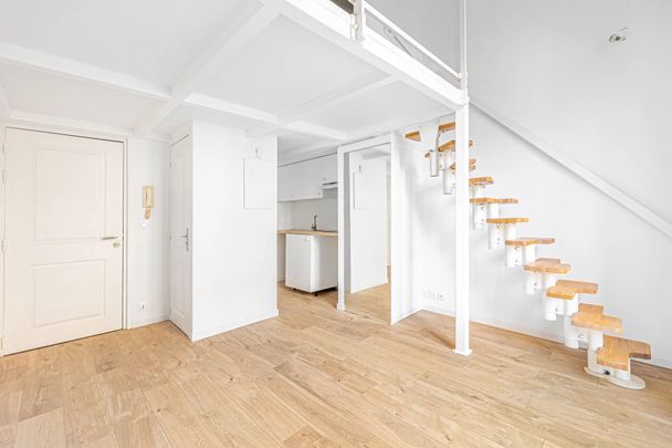 NICE CENTRE - 2 PIECES VIDE - Photo 1