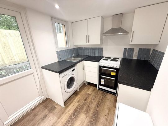 1 bedroom detached house to rent - Photo 1