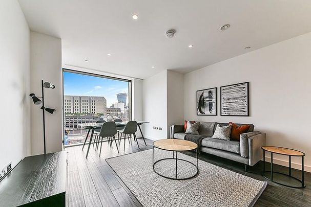 Modern one bedroom apartment available to rent in Tower Hill, E1 - Photo 1