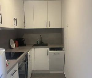 Erstbezug nach Renovierung mit neuer Küche, Elektrik und incl HEIZUNG !! - Photo 2