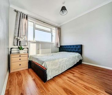 Stroud Green Drive, Bognor Regis, PO21 - Photo 5