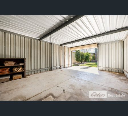 5 Gregson Street, Rockingham, WA 6168 - Photo 4