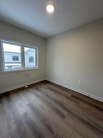 For Lease - 26 Mermot Lane, Richmond Hill, Ontario - Photo 4