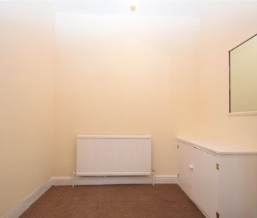 3 bed terraced house to rent in Candler Street, Scarborough, YO12 - Photo 3