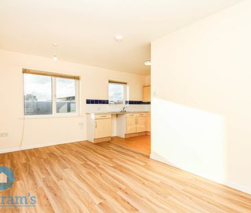 2 bed Apartment for Rent - Photo 6