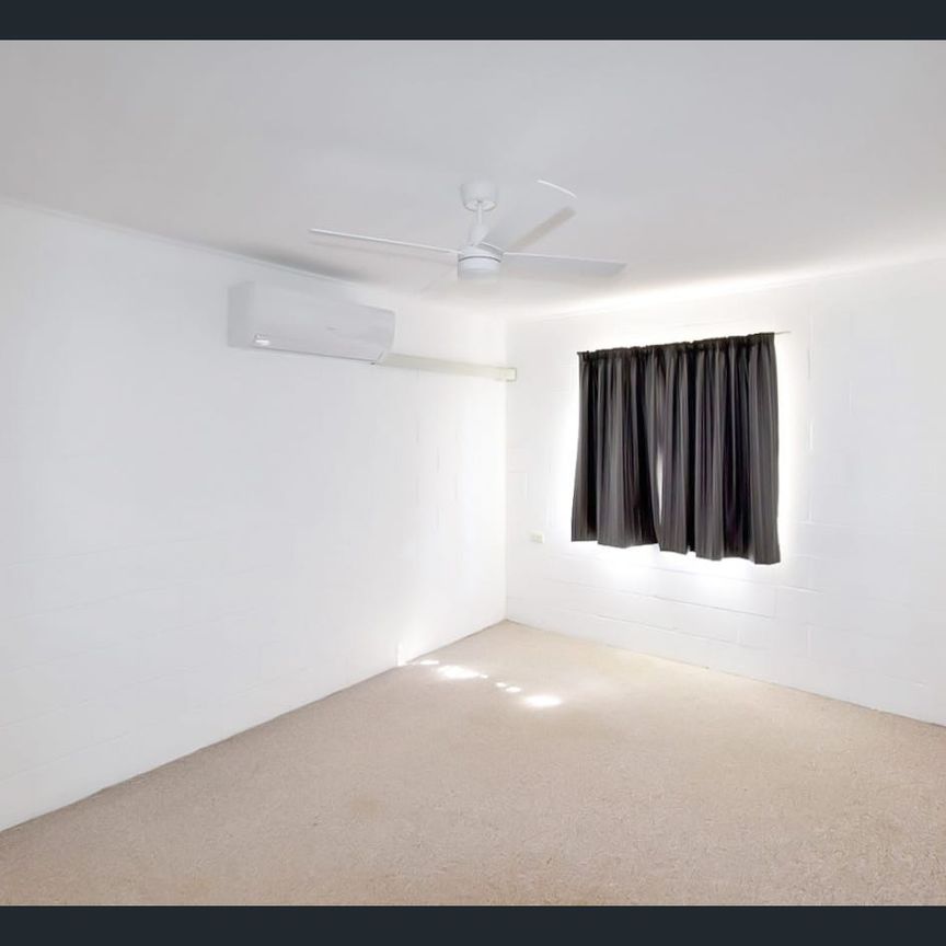 Tidy Two Bedroom Unit - Photo 1