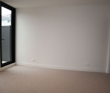 Boutique Development in Prime Location - Photo 5