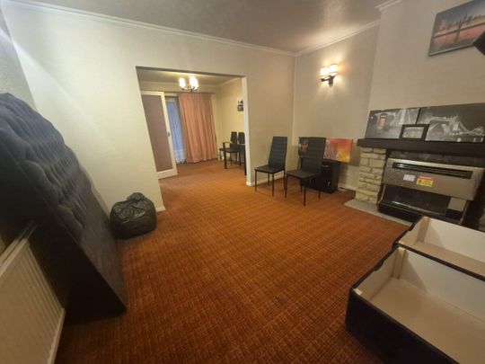 St Marys Avenue South - Photo 1