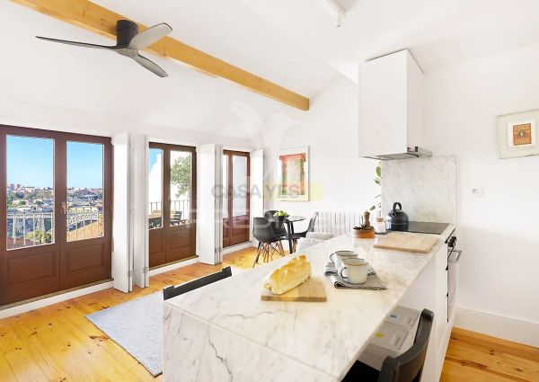 Apartment T2 in Cedofeita, Santo Ildefonso, Sé, Miragaia, São Nicolau e Vitória, Porto