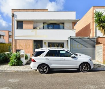 4 room luxury House for rent in Beloura (Sao Pedro Penaferrim), Sin... - Photo 3