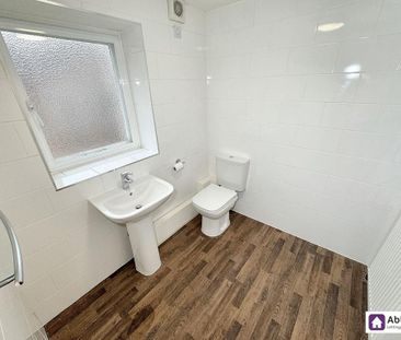 1 bedroom in a house share to rent - Photo 6