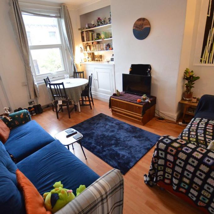 3 bedroom terraced house to rent - Photo 1