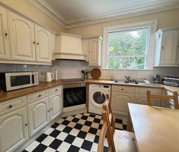 2 bedroom maisonette to rent - Photo 5
