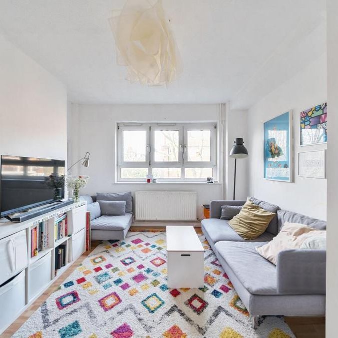 2 bedroom flat to rent - Photo 1