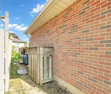 For Lease - 834 Sanok Drive Unit# Basement, Pickering, Ontario - Photo 2