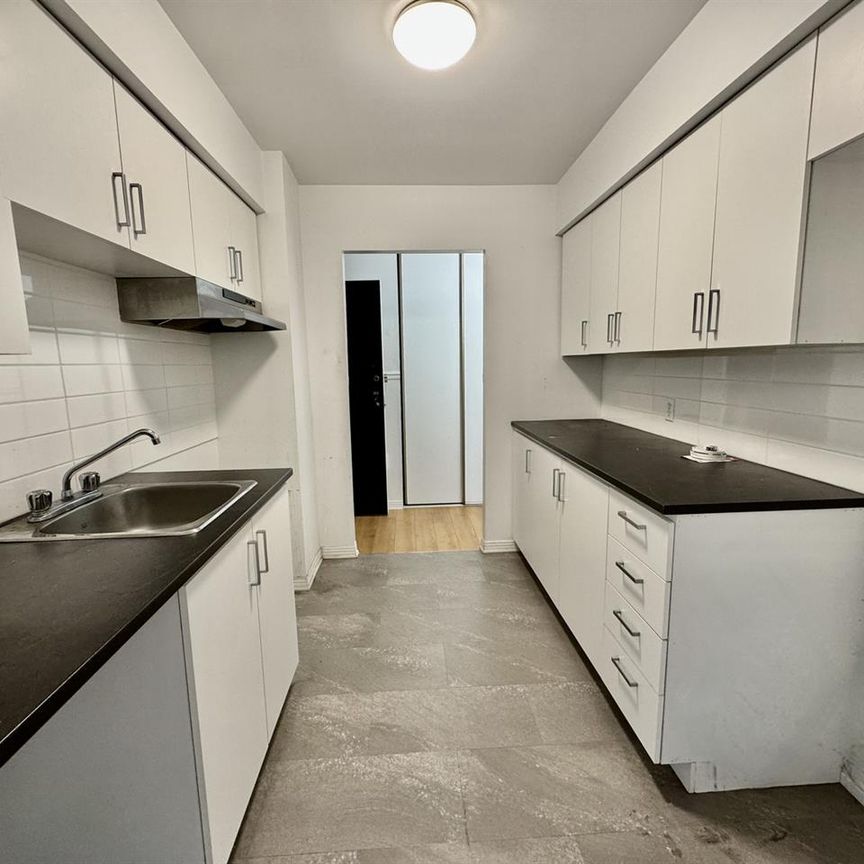 2 Bedroom - 380 Rue Samuel-de Champlain, Boucherville - Photo 1