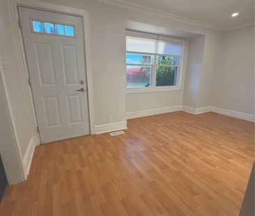 For Lease - 2 John Street, Halton Hills, Ontario - Photo 6