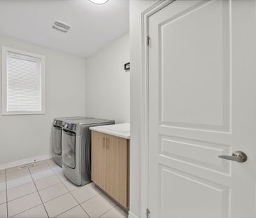 For Lease - 919 Green Street, Innisfil, Ontario - Photo 4