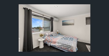 Modern Living in Cul-de-sac Location - Photo 5