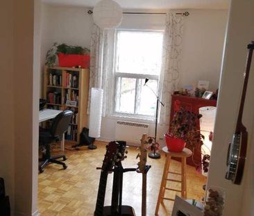 Mini 5 1/2 (une seule chambre fermée) et UN stationnement - Photo 1