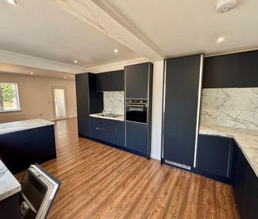 4 bedroom detached bungalow to rent - Photo 5