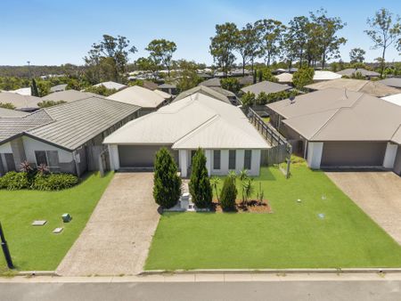 Family Home in Pimpama - Photo 3