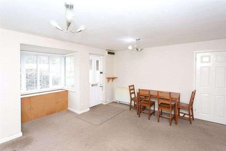 Leaford Crescent, North Watford, Hertfordshire, WD24 - Photo 3