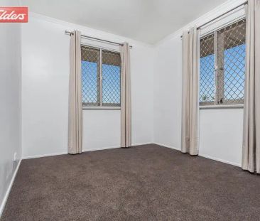 “Modern and Spacious Marvel” - Photo 4