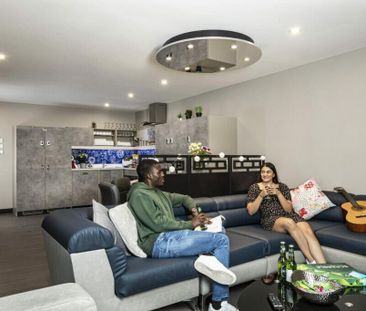 1 bedroom private hall to rent - Photo 1