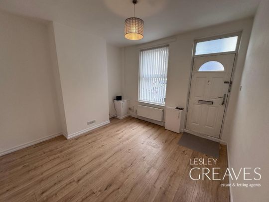 2 bedroom terraced house to rent - Photo 1