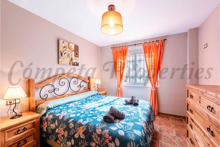 Apartment in Nerja, Andalucia , Costa del Sol - Photo 5