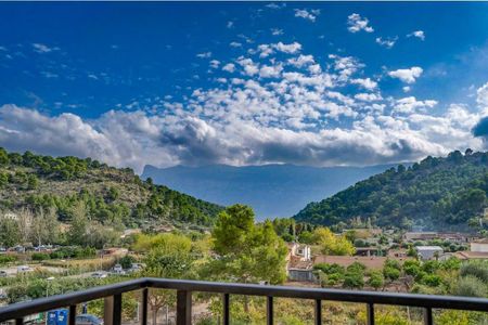 2 bedroom luxury Apartment for rent in Port de Sóller, Balearic Islands - Photo 2