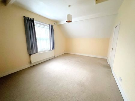 A 1 Bedroom Flat Instruction to Let in BEXHILL-ON-SEA - Photo 5