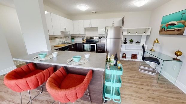 1394 Highgate Rd, Centrepointe, Ottawa, ON - Photo 1