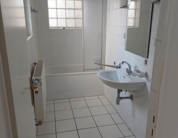 Kleine Wohnung in Mainz Mombach - Foto 1